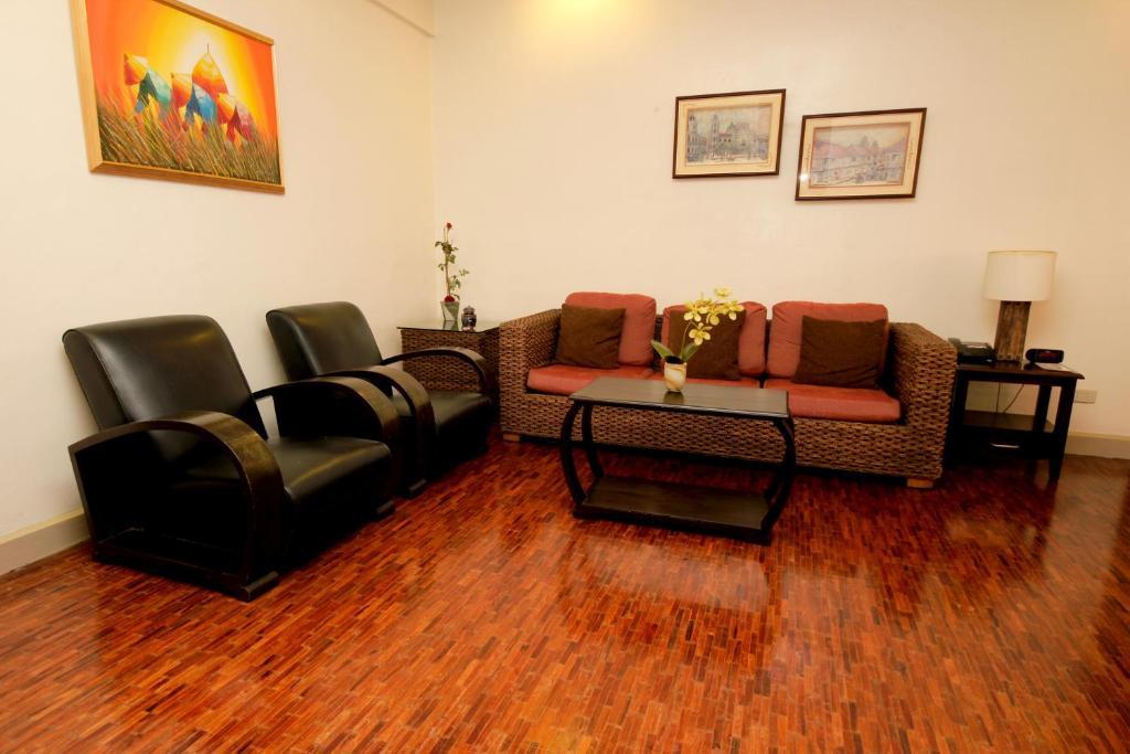 Casa Pura Inn And Suites Quezon City Exterior foto